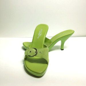Paris Blues slip-on Size 7 lime green shoes
